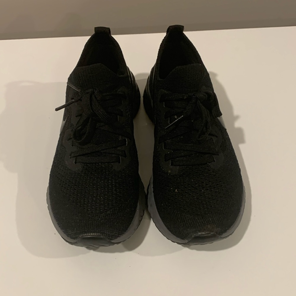 Nike Sneaker